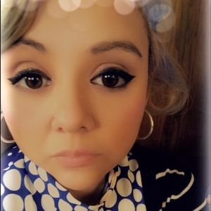 Meet your Posher, Marian